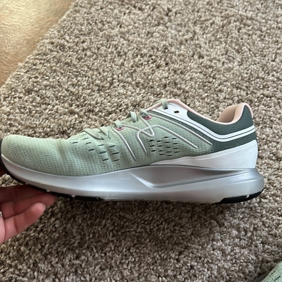 Karhu 9.5 women’s shoe - Picture 2 of 6